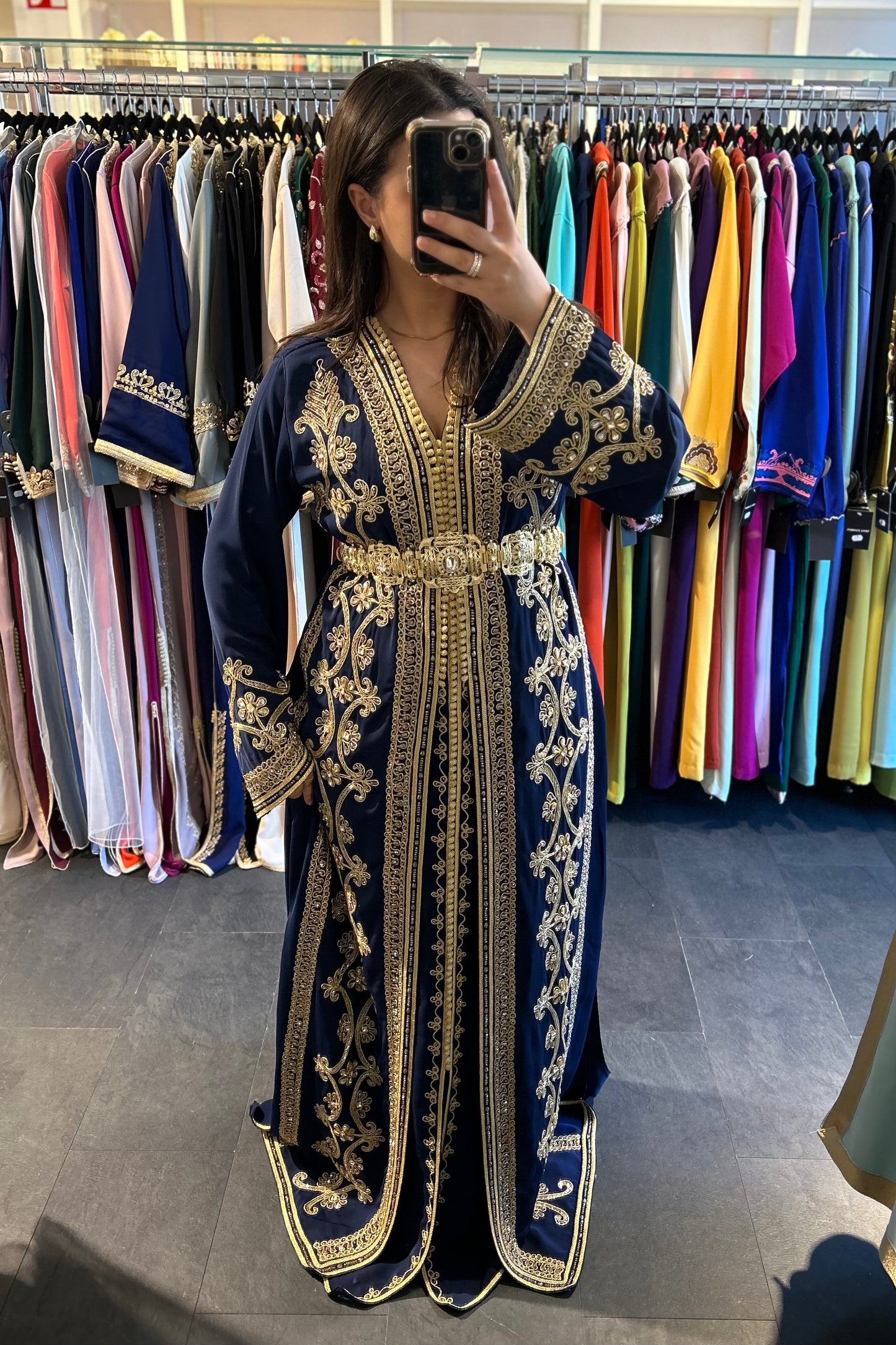 Navy Takchita