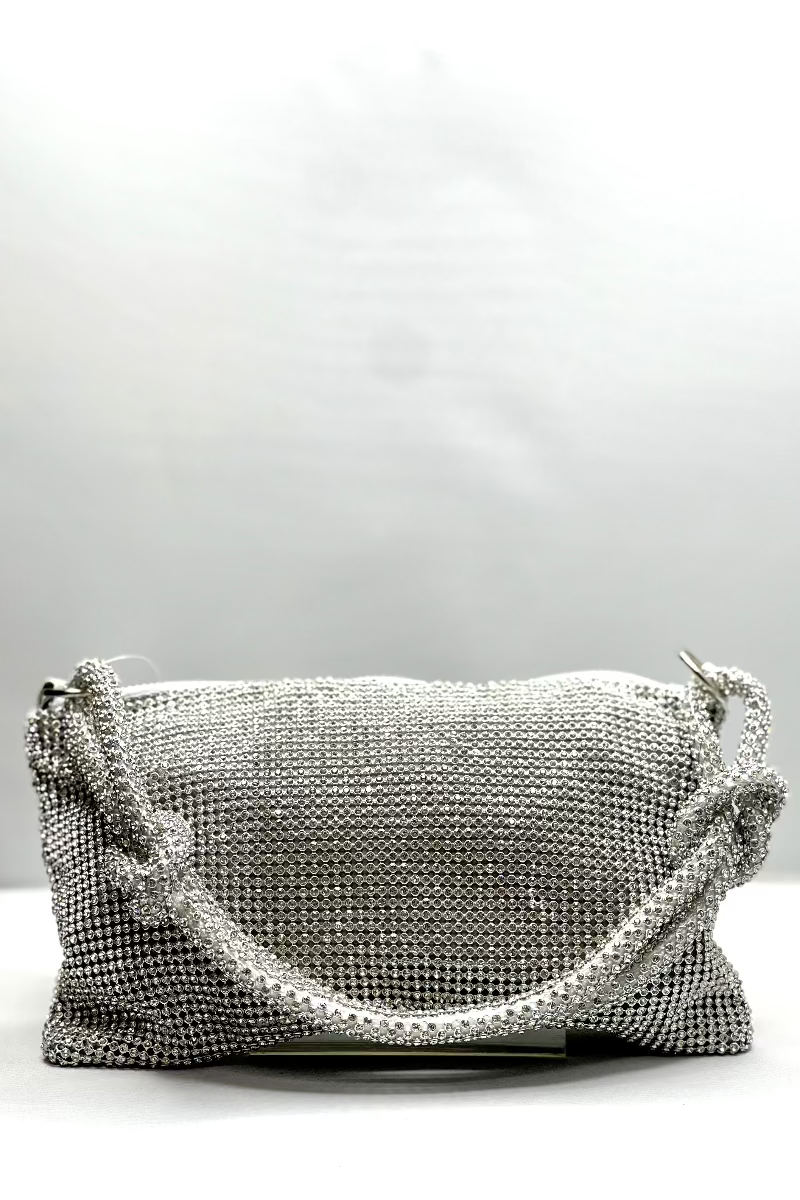 Straps Clutch