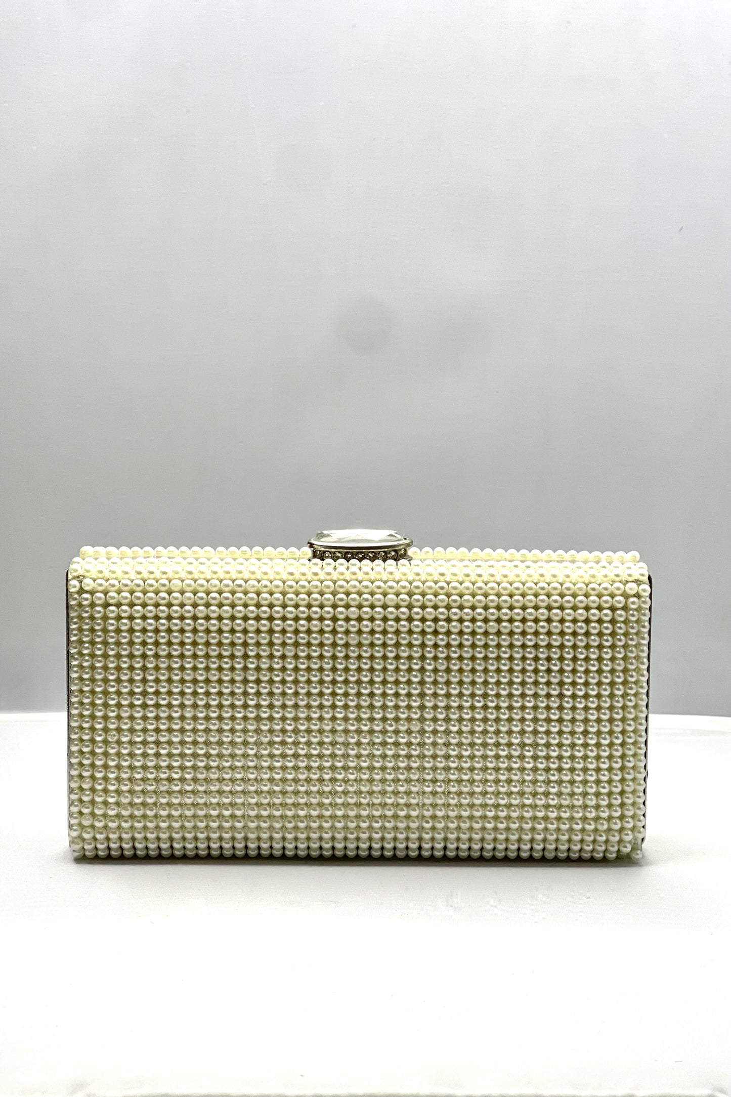 Classic Pearl Clutch