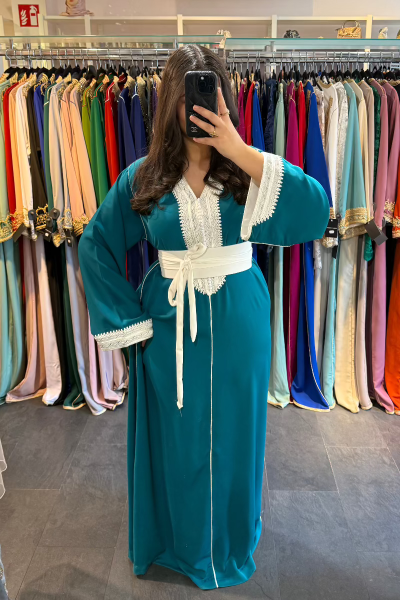 Noor Kaftan