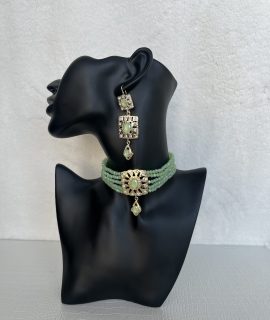 Vol Groene Choker Set